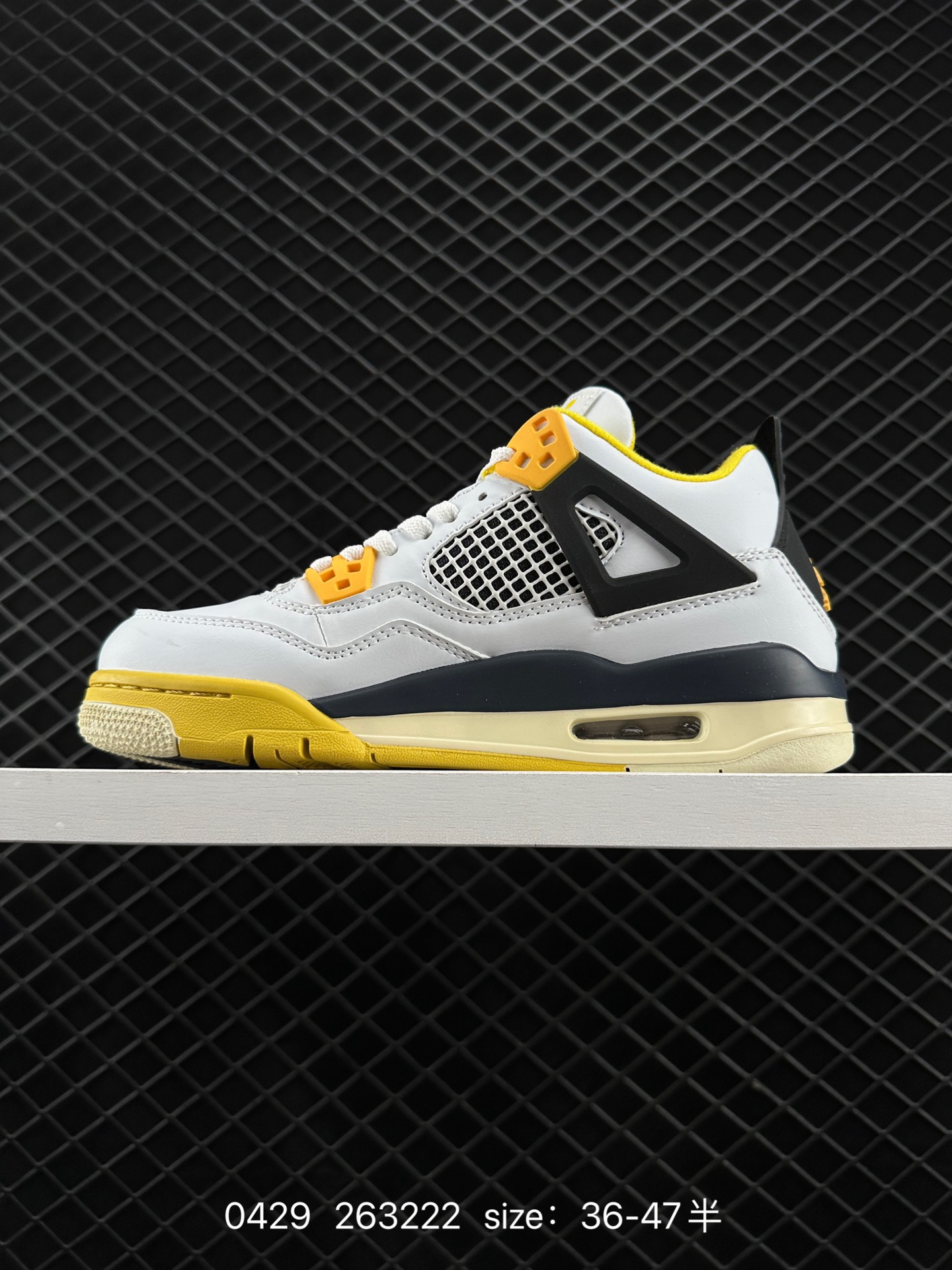 Nike Air Jordan 4 Retro OG”Fire Red“